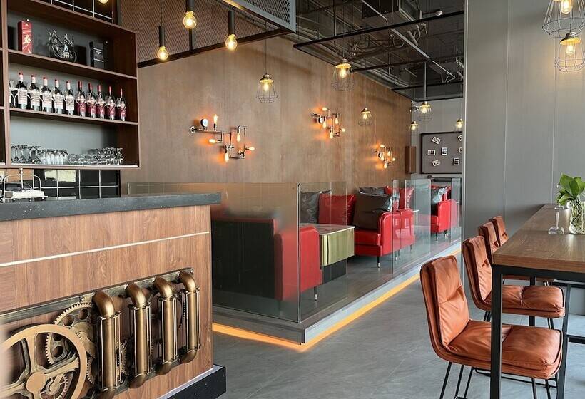 호텔 Blossom Garden Resort