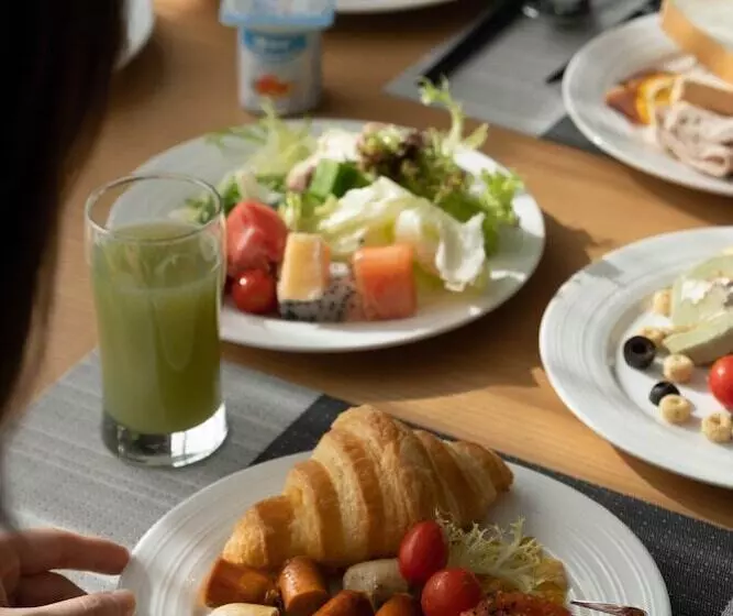 Hotelli Blossom Garden Resort