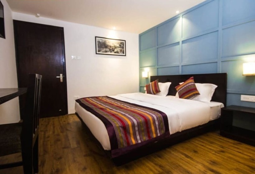 בית מלון כפרי Bumble Bee