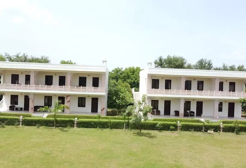 ホテル Clarksinn Suites Ranthambore