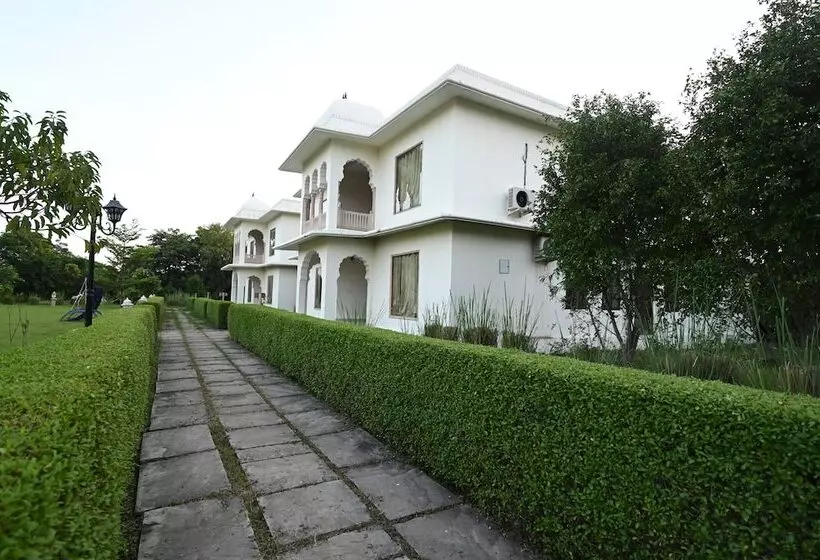 ホテル Clarksinn Suites Ranthambore