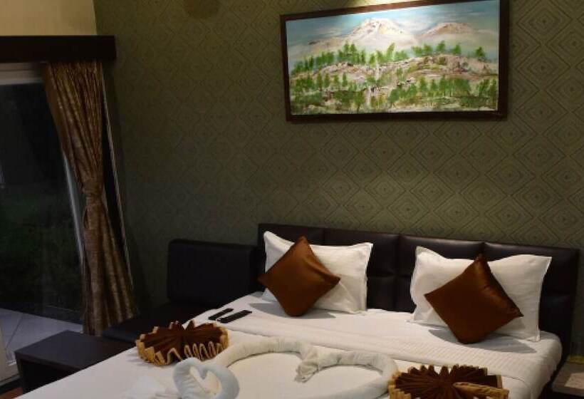 Отель Greenland Resort