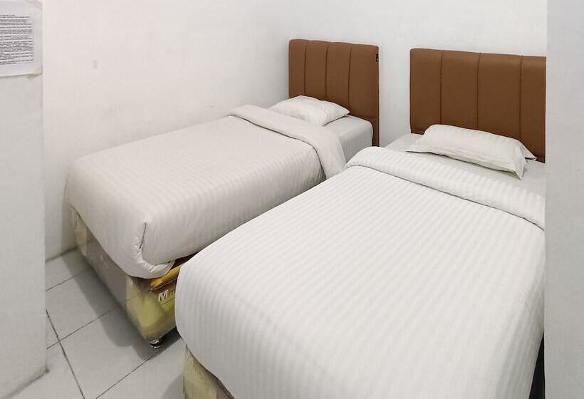 בית מלון כפרי Koperasi