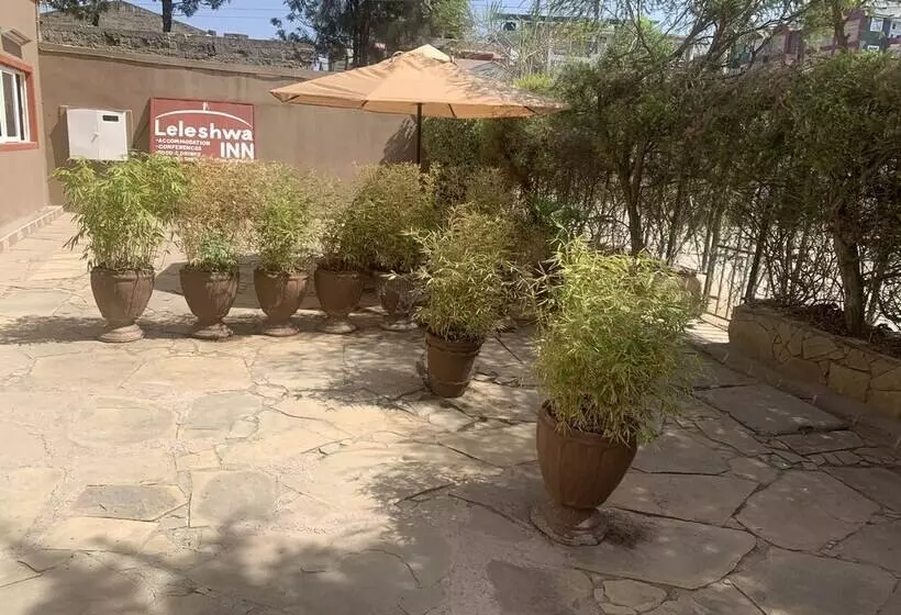 هتل Leleshwa Inn
