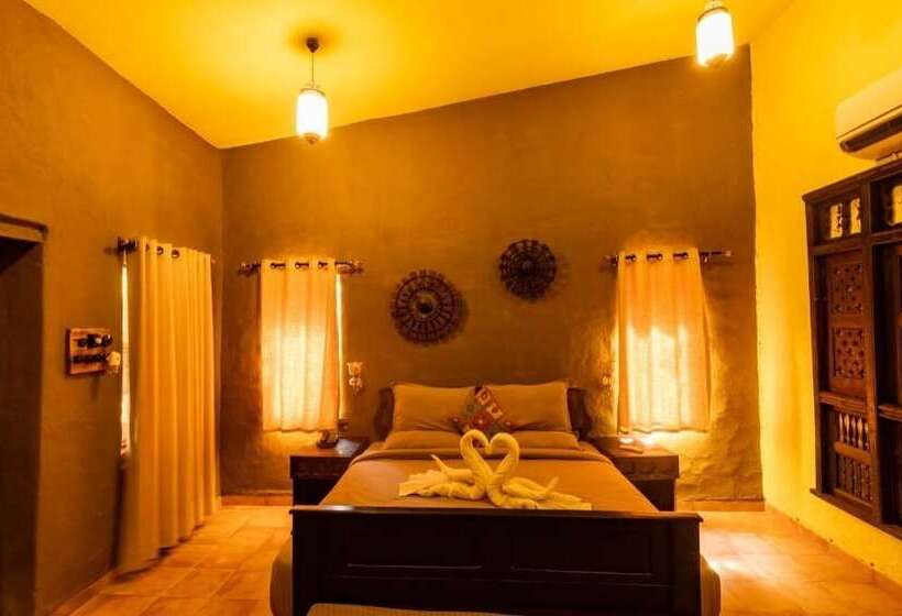 בית מלון כפרי Mayur The Karma