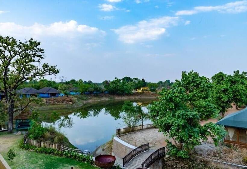 בית מלון כפרי Mayur The Karma