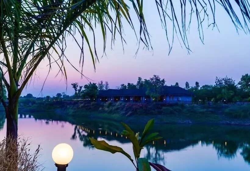 Hotelli Mayur The Karma