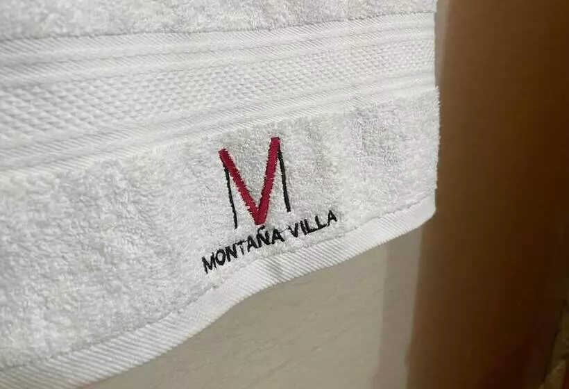 هتل Montaña Villa Murree