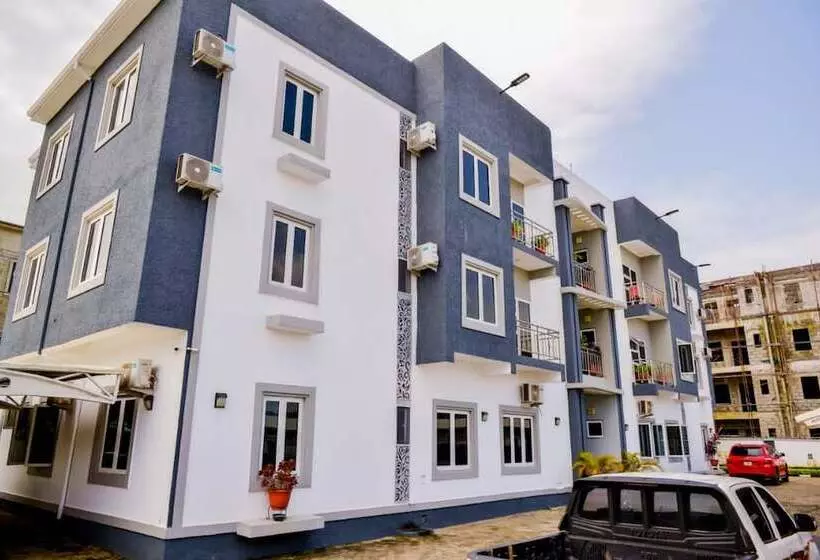 هتل Motraf Court