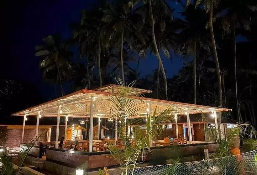 Hotelli Prarthana Beach Stay