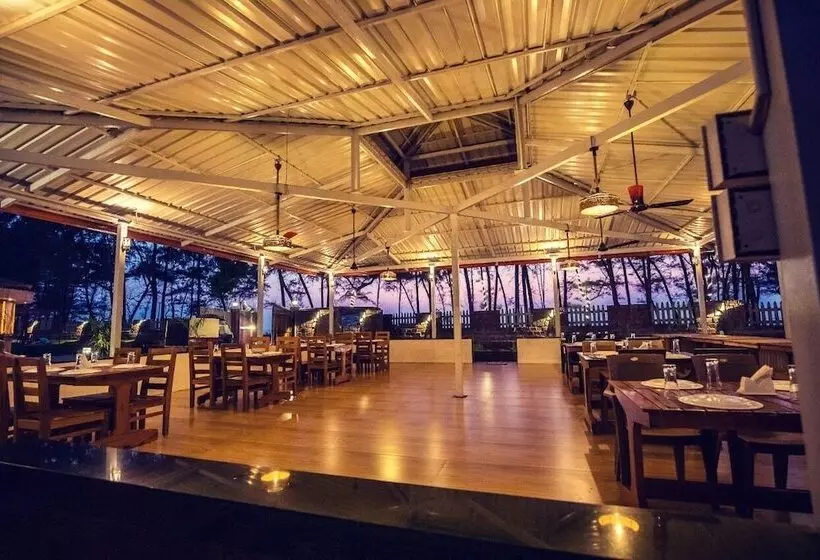 Hotelli Prarthana Beach Stay