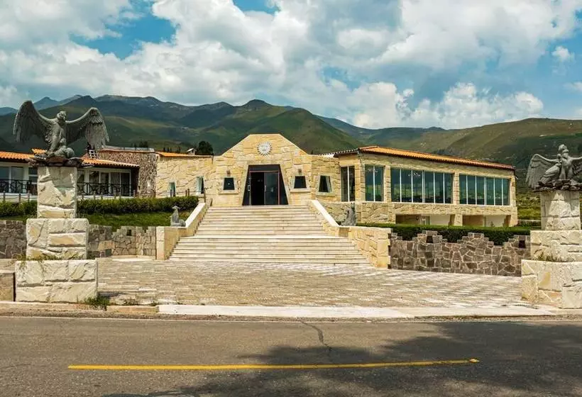 Hotelli Puerta Del Sol Colca