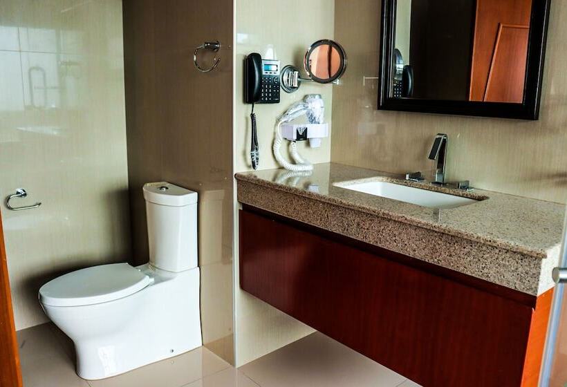 هتل Puerta Del Sol Colca