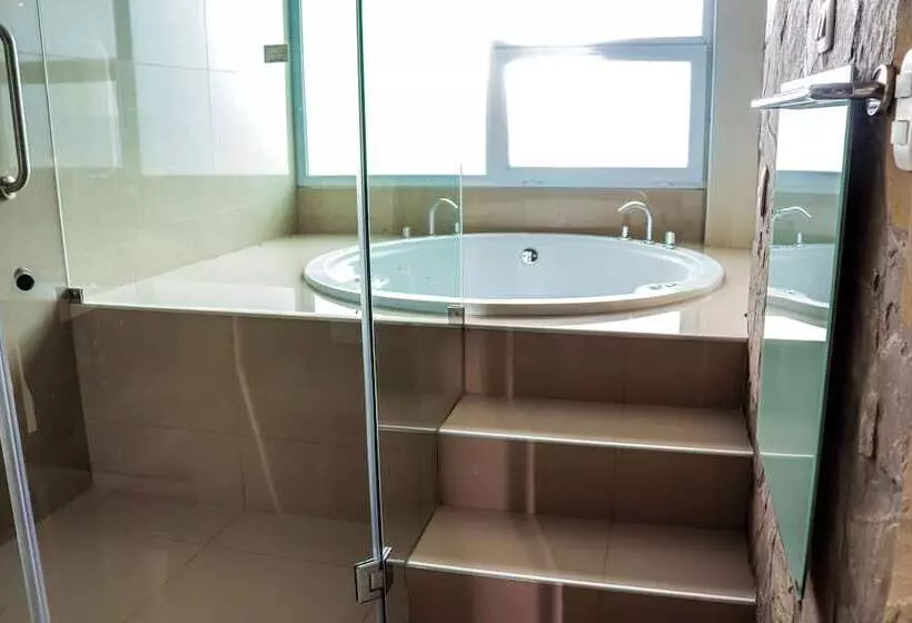 Hotelli Puerta Del Sol Colca