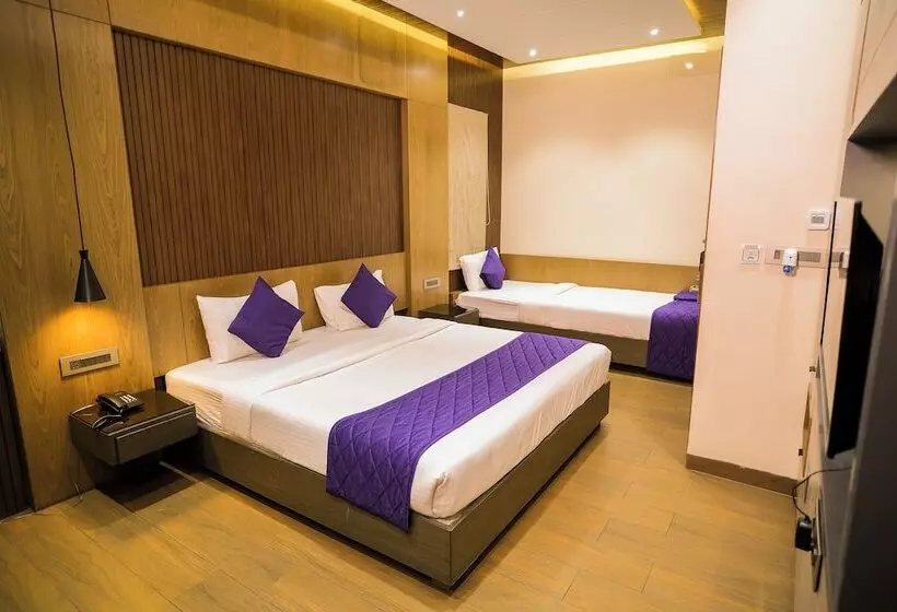 Hotelli Symphony Inn