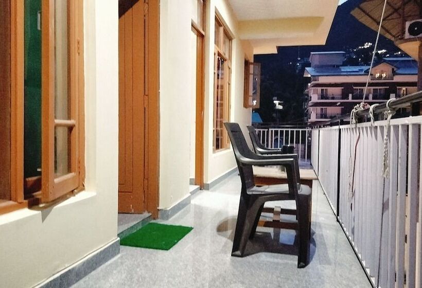 בית מלון כפרי White Mountain By Hill Hikers