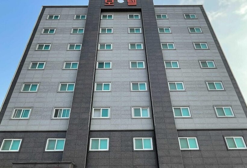 Motel Boryeong Zeus