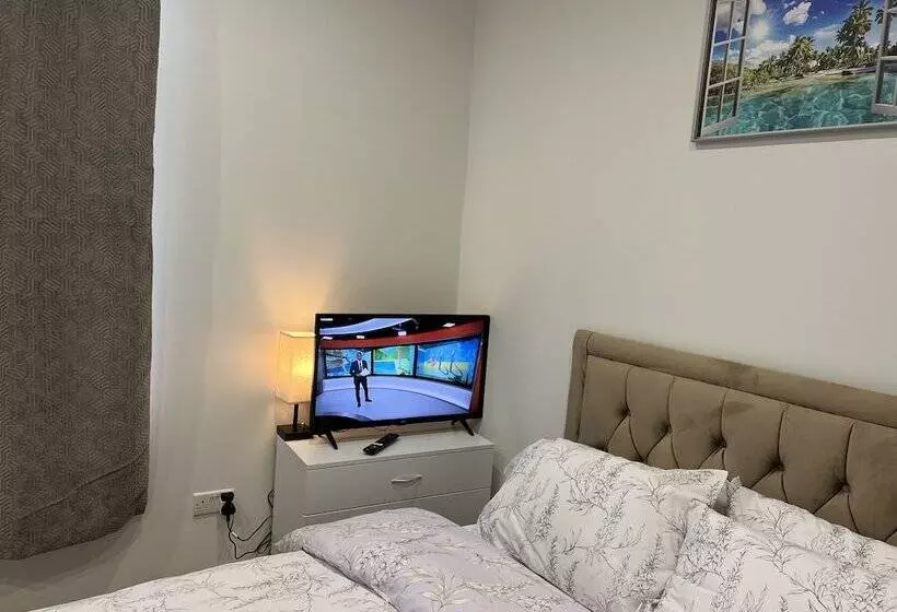 Majatalo Park View Residence Northolt   Near Tube