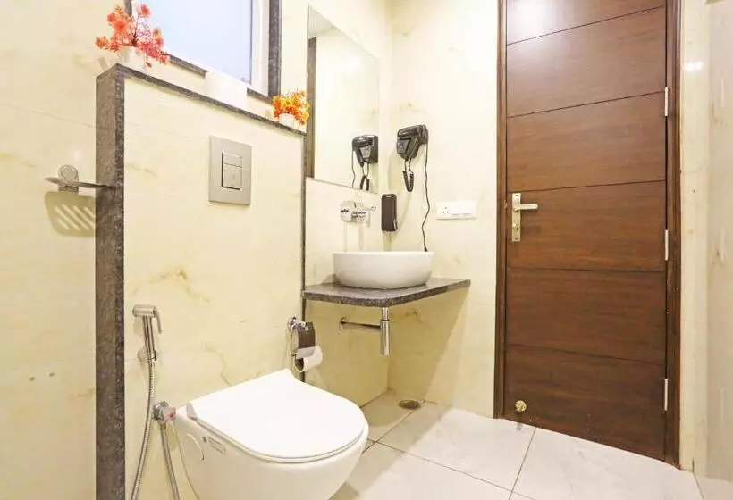 Frankstay By Hotel Mayfair Newly Built   New Delhi