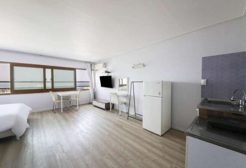 Goseong Venecia Pension