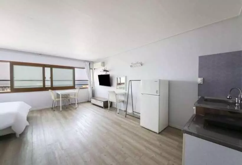 Goseong Venecia Pension