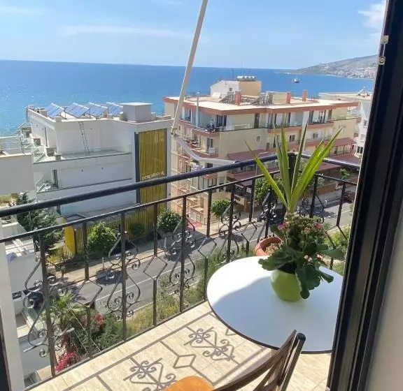 ホテル Augusto Rooms