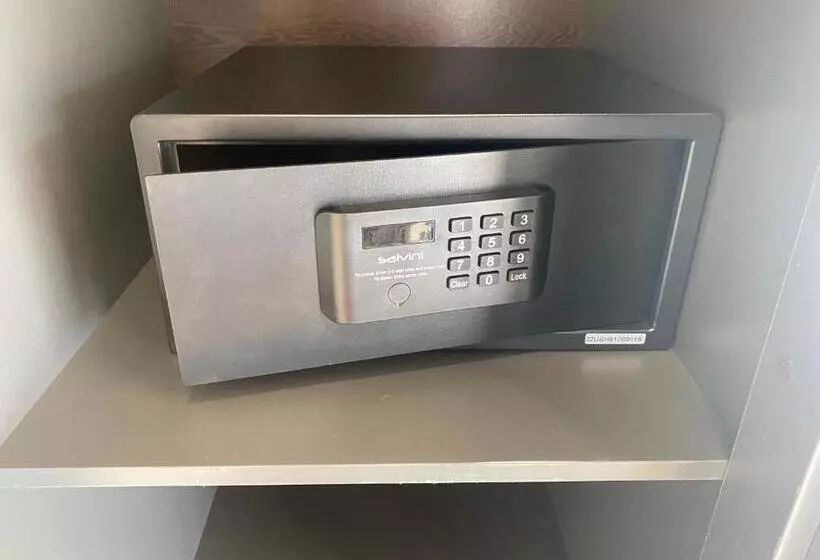 ホテル Augusto Rooms