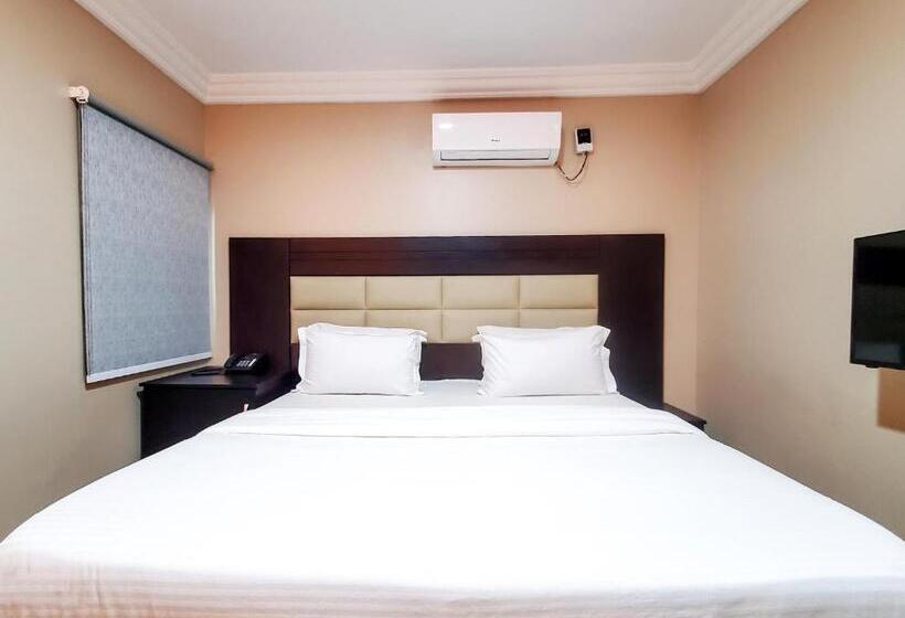 هتل Fadar S Place