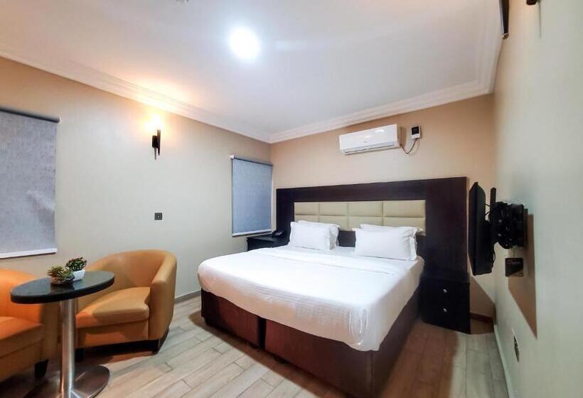 هتل Fadar S Place