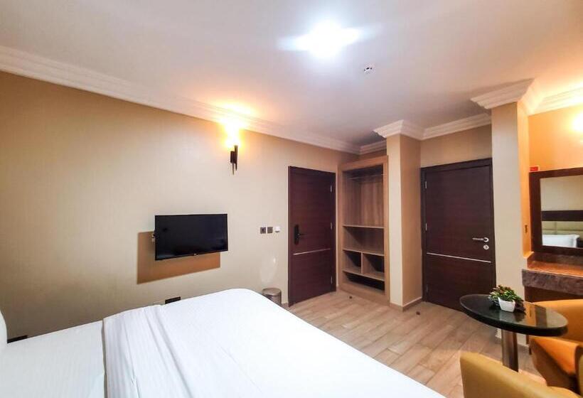 هتل Fadar S Place