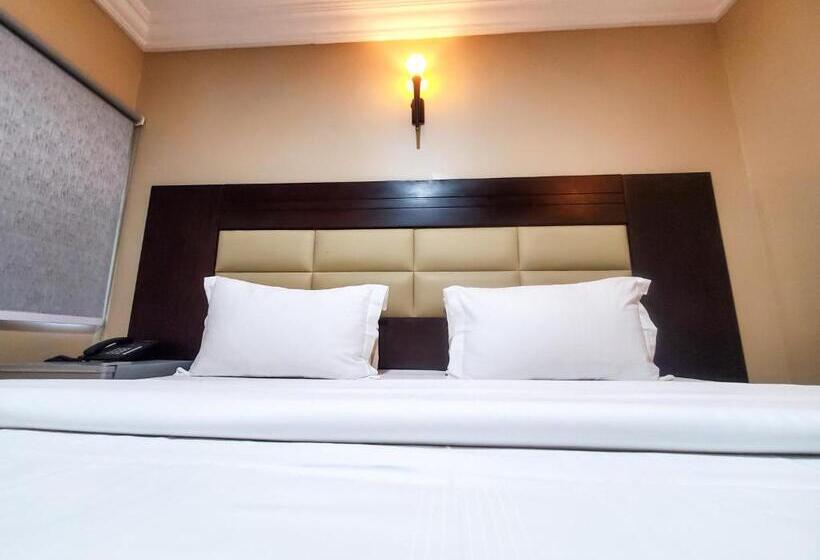 هتل Fadar S Place