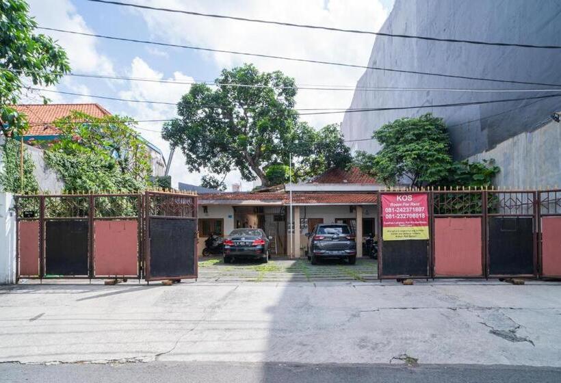 فندق Koolkost Syariah At Kanwa Surabaya   Minimum Stay 30 Nights