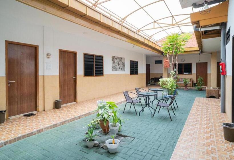 فندق Koolkost Syariah At Kanwa Surabaya   Minimum Stay 30 Nights