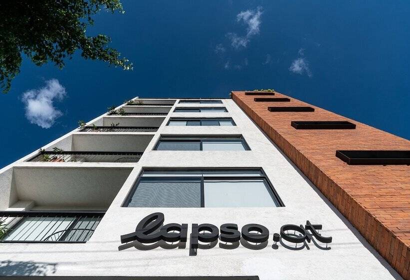 Hotel Lapso