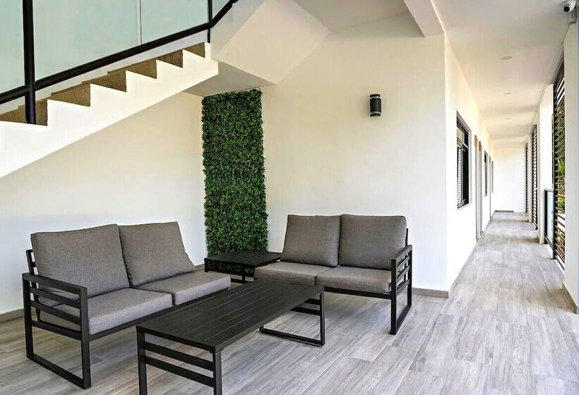 فندق Mayan Water