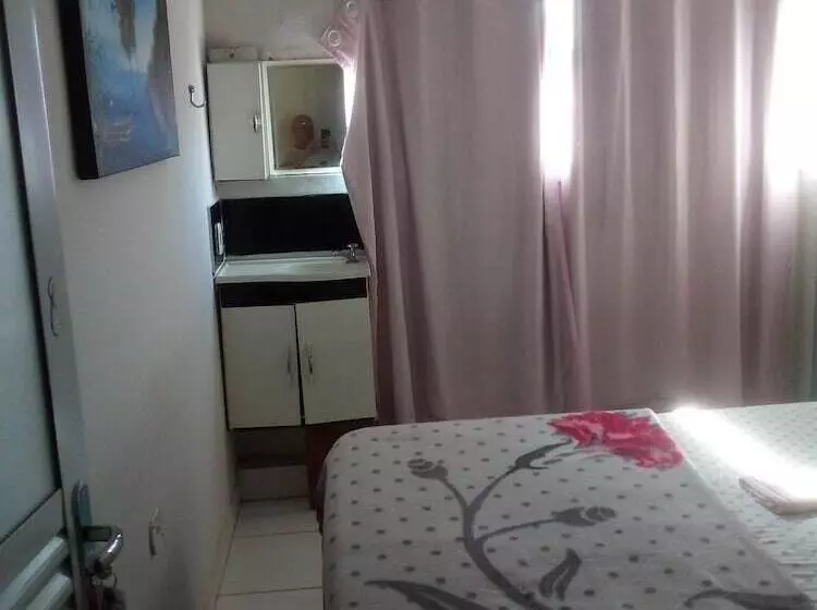 ホテル Pousada Chic