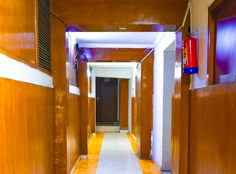 هتل Quadis Noida Sector 15