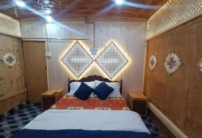 ホテル Shamus Maqbool Group Of Houseboat