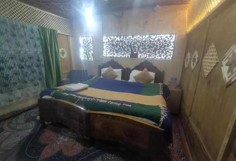 ホテル Shamus Maqbool Group Of Houseboat