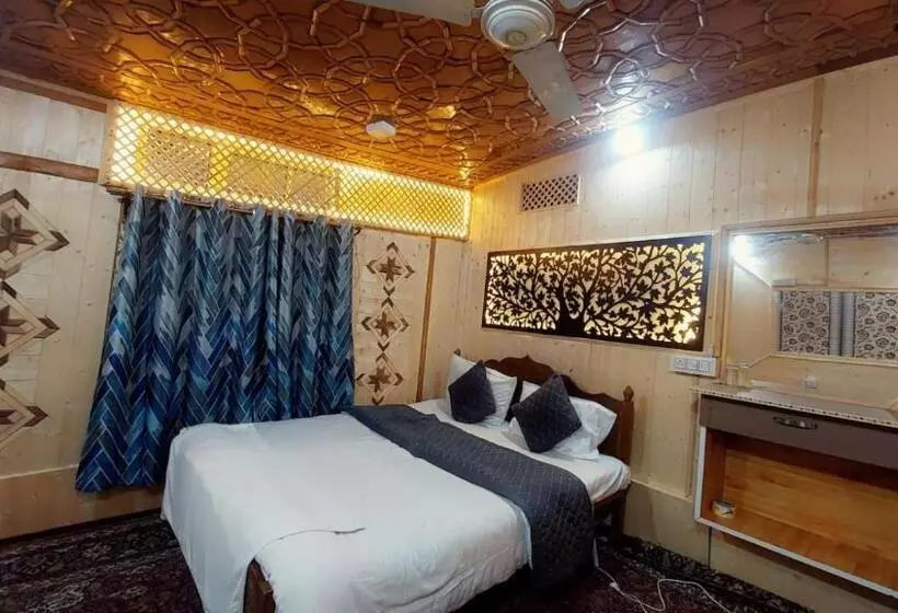 ホテル Shamus Maqbool Group Of Houseboat