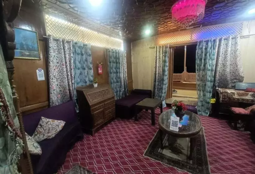 ホテル Shamus Maqbool Group Of Houseboat