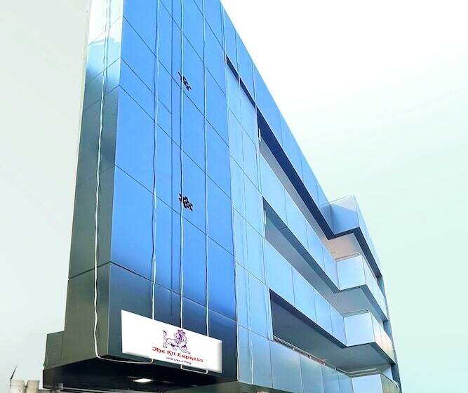 فندق K11 Express   Opp Express Avenue