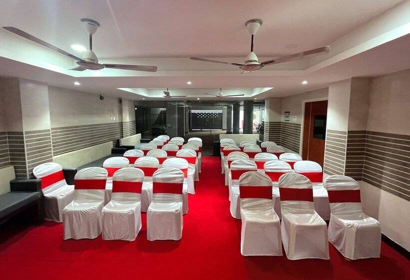 فندق K11 Express   Opp Express Avenue