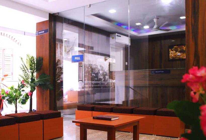 فندق K11 Express   Opp Express Avenue