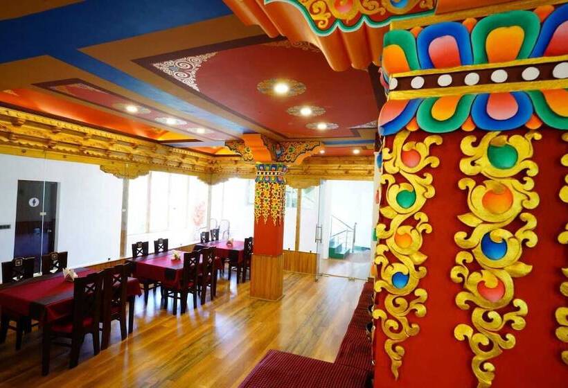 Hotel The Shanti Nest At Boutique