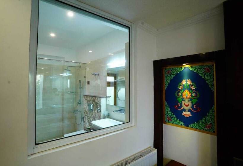 Hotel The Shanti Nest At Boutique