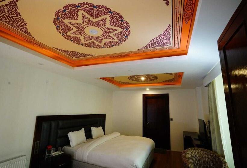 Hotel The Shanti Nest At Boutique