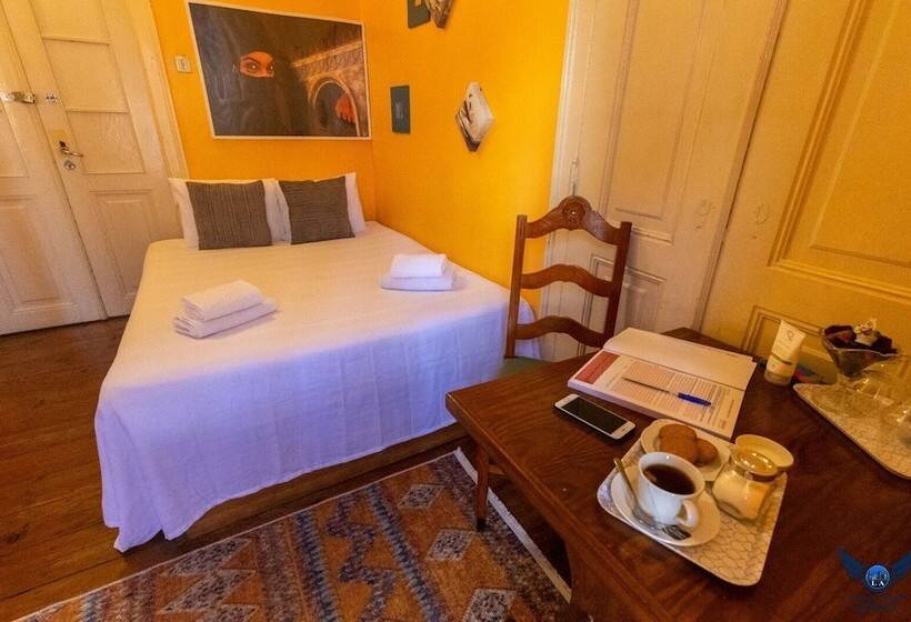 Lisbon Angles Hostel