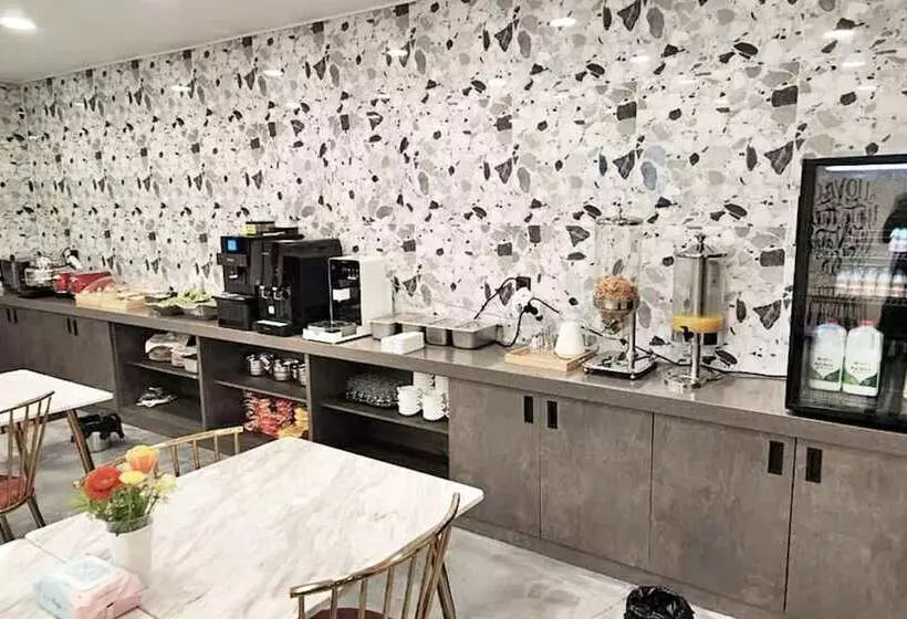 Motelli Adele In Gyeongju