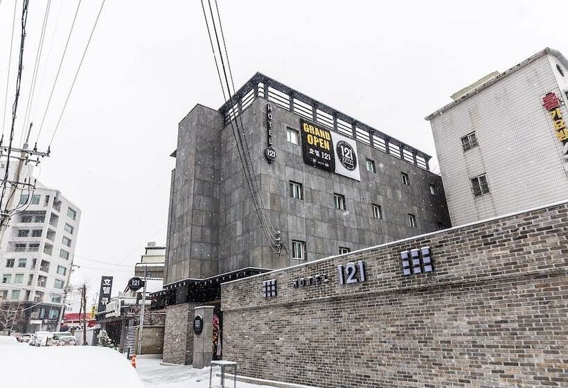 Motel Chuncheon Hotel 121